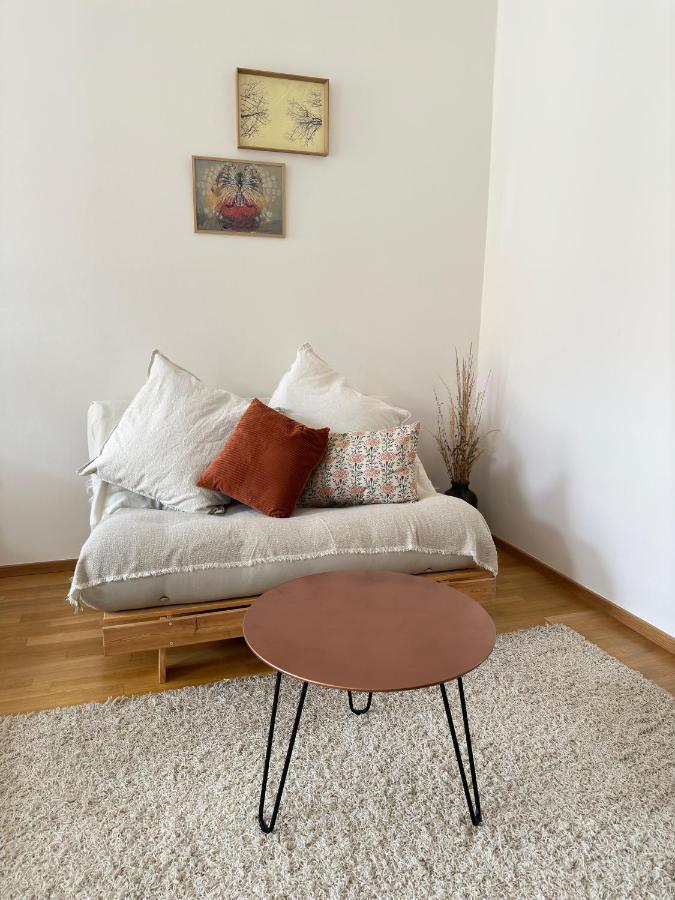 3bdr Bohemian Style Flat With Balcony *