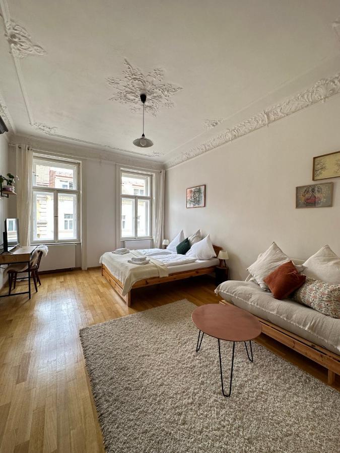 3bdr Bohemian Style Flat With Balcony *